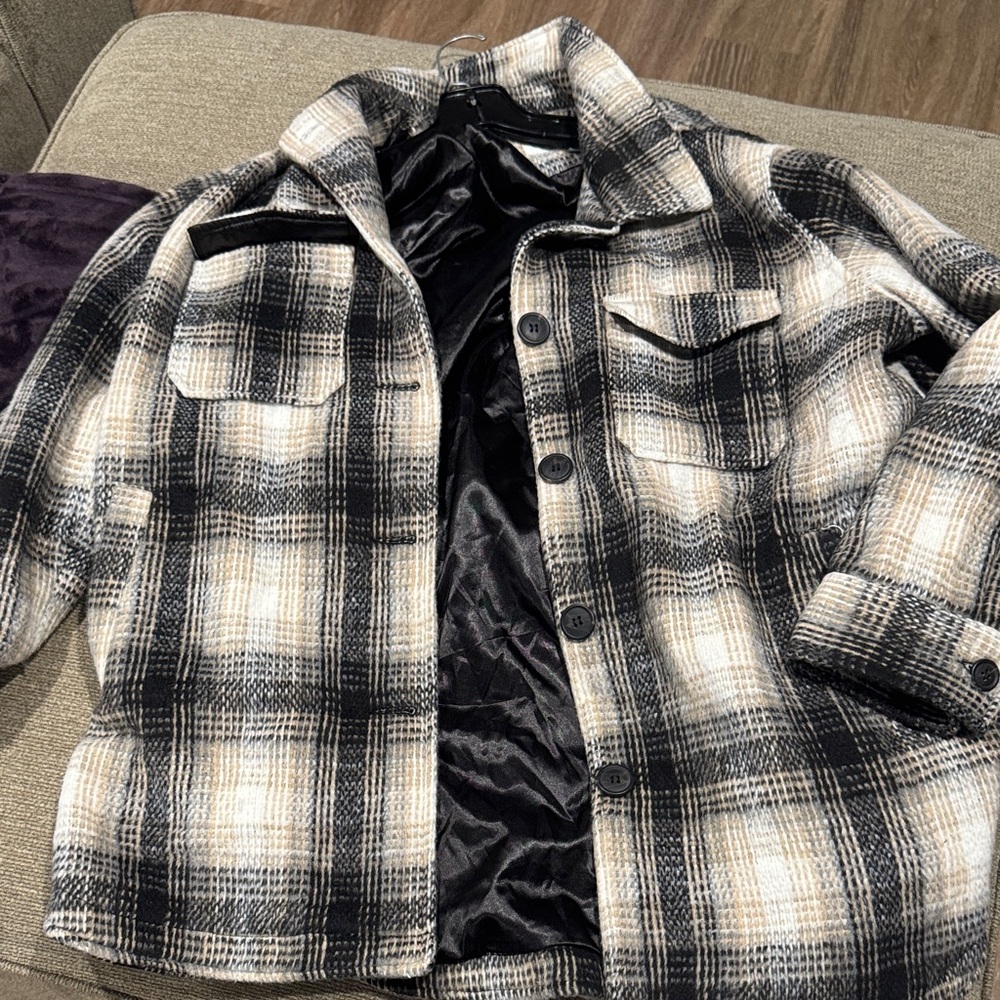 Men's Classic Black and White Plaid Raincoat